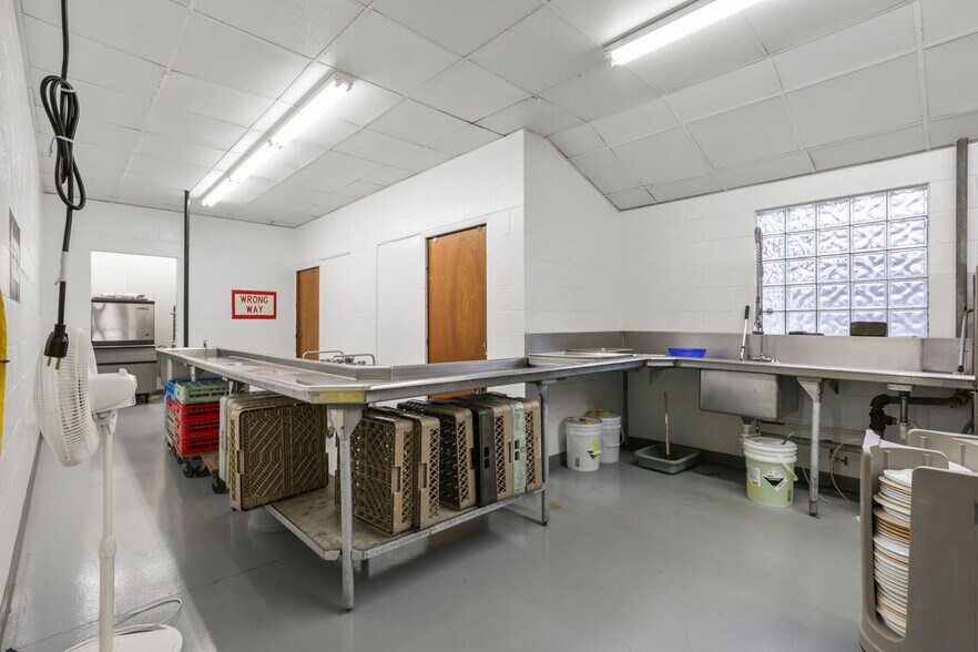 More Photos Of 5734 Durbin Rd, Bellville Specialty For Sale