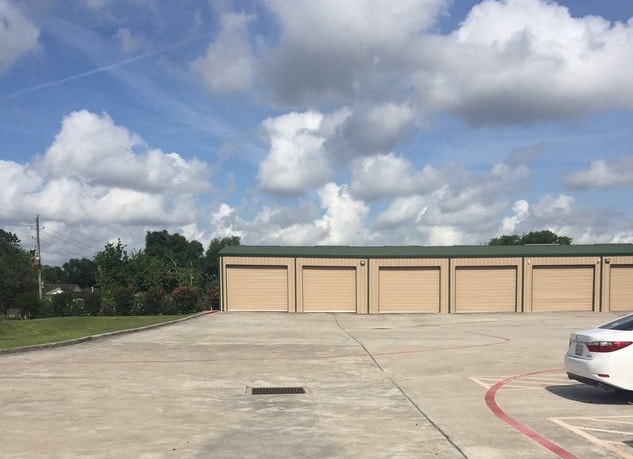 More Photos Of 5757 Addicks Satsuma Rd, Houston Coworking Space