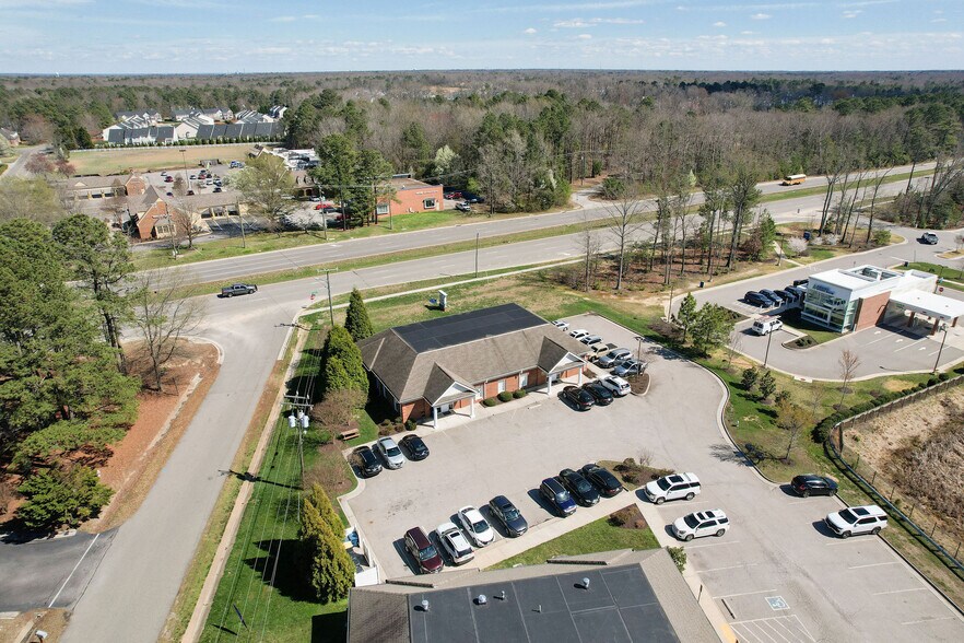 More Photos Of 10611 Greenyard Way, Chester Medical For Sale