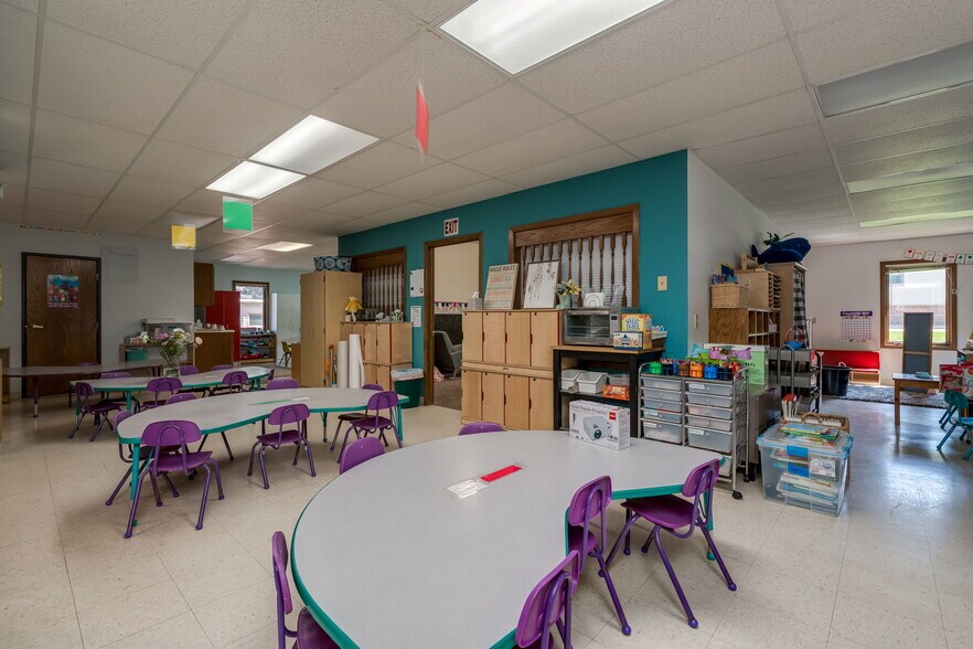 More Photos Of 1500 Edgewood Blvd, North Mankato Schools For Sale