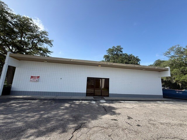 More Photos Of 1412 Savannah Hwy, Charleston Freestanding For Lease