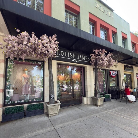 More Photos Of 200-218 N Park Ave, Winter Park, Winter Park Storefront For Lease