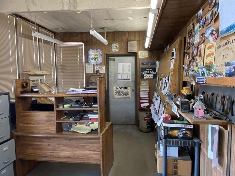 More Photos Of 31-33 Chapel St, Northampton Auto Repair For Sale