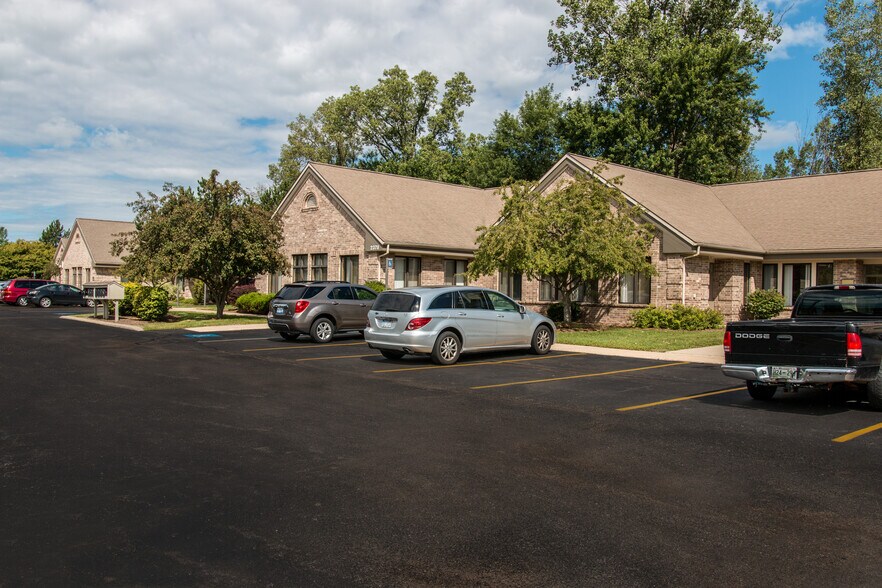 Primary Photo Of 2378 Woodlake Dr, Okemos Office For Lease