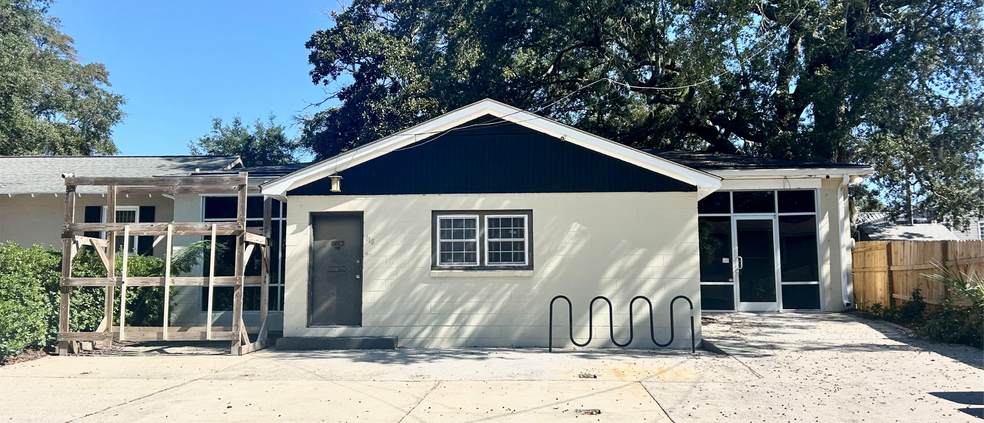 Primary Photo Of 118 May Ln, Mount Pleasant Storefront Retail Office For Sale