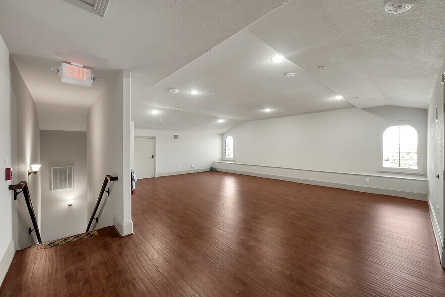 More Photos Of 250 Ed English Rd, Shenandoah Medical For Sale