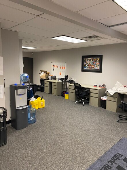 More Photos Of 1131 S 71st East Ave, Tulsa Distribution For Lease