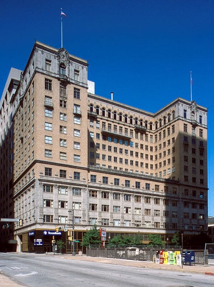 More Photos Of 306 W 7th St, Fort Worth Office For Lease