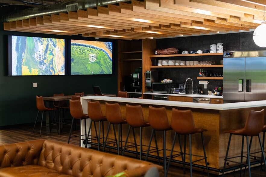 More Photos Of 5680 Greenwood Plaza, Greenwood Village Office For Sale