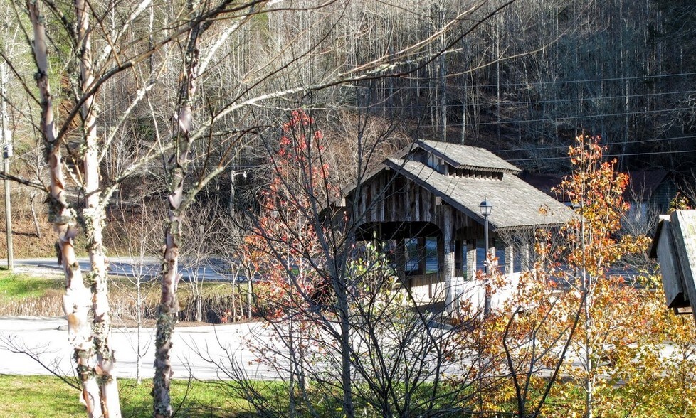 More Photos Of 849 Glades Rd, Gatlinburg Specialty For Sale