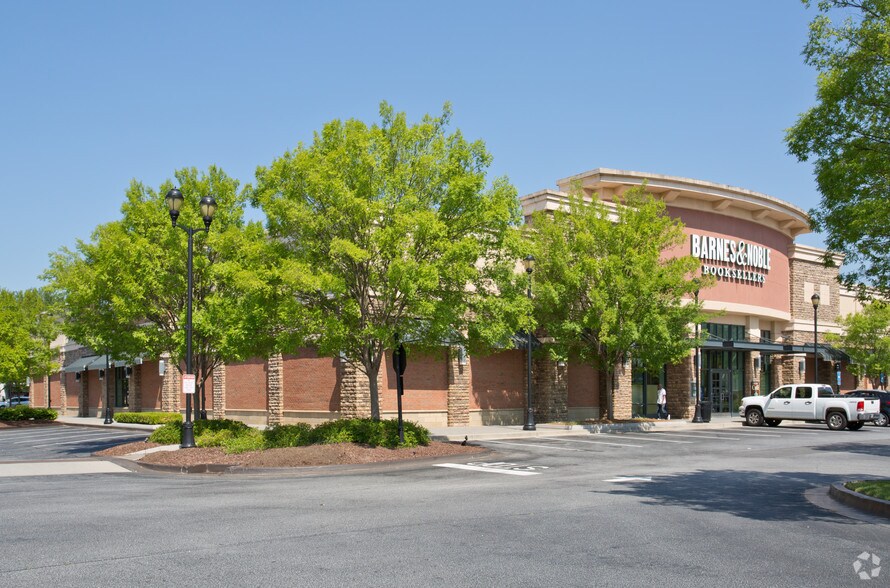 More Photos Of 312 Newnan Crossing Byp, Newnan Unknown For Lease