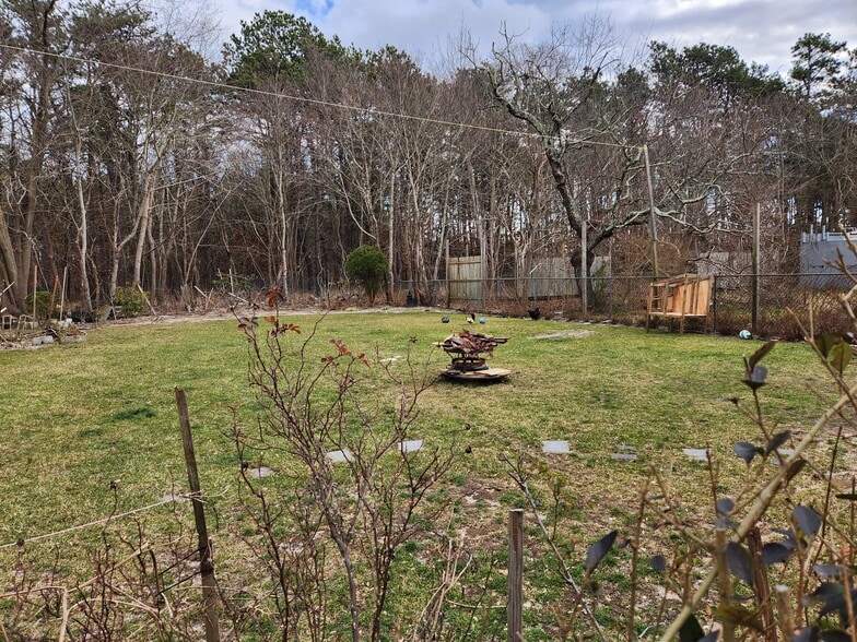 More Photos Of 90 Old Quogue Rd, Riverhead Apartments For Sale