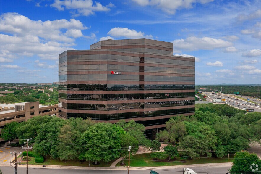 More Photos Of 8200 W Interstate 10, San Antonio Office For Lease