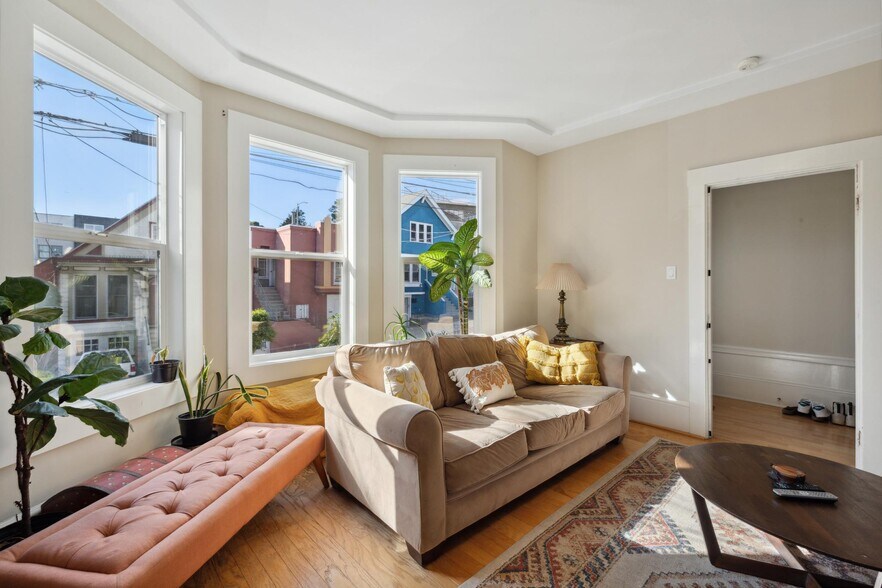 More Photos Of 31-33 Cuvier St, San Francisco Apartments For Sale