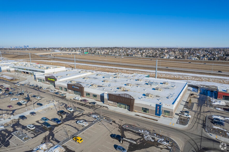 More Photos Of 11501 Buffalo Run Blvd, Calgary Storefront For Lease