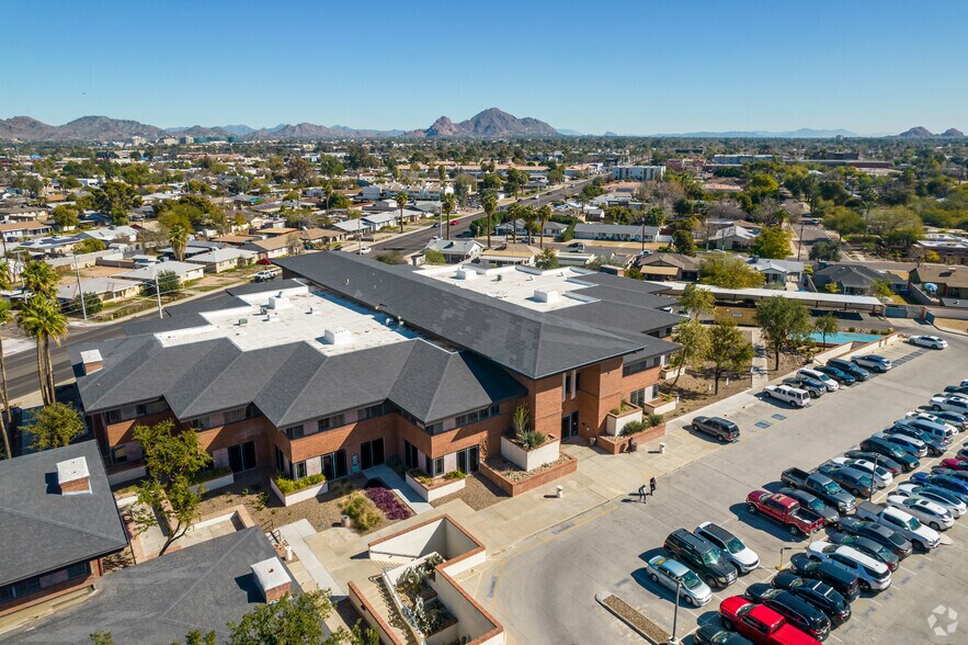More Photos Of 1313 E Osborn Rd, Phoenix Medical For Lease