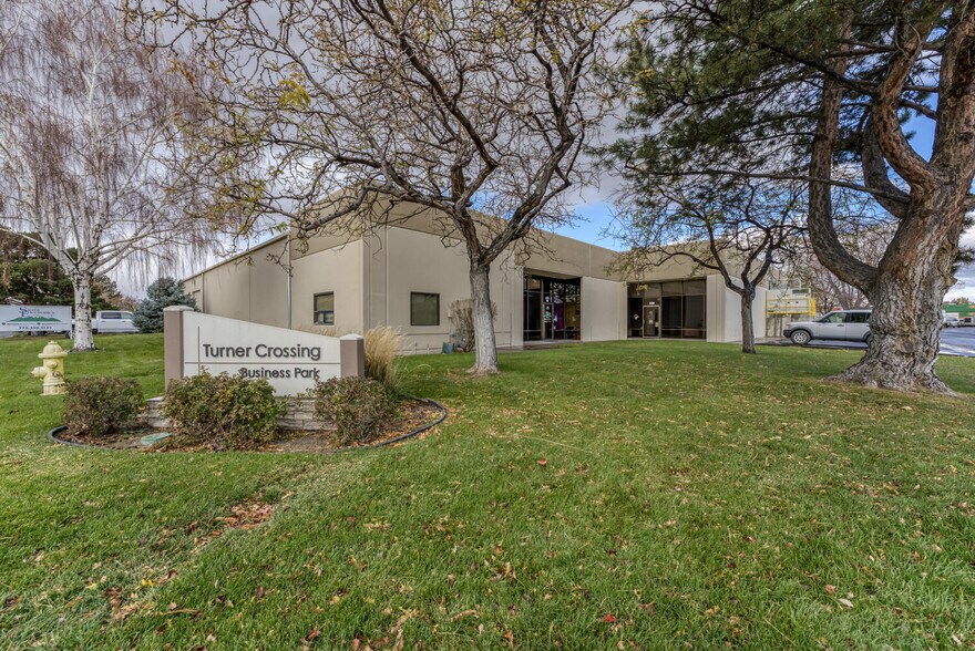 More Photos Of 680 E Glendale Ave, Sparks Warehouse For Sale