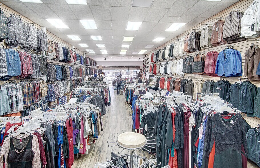 More Photos Of 6439-6501 Pacific Blvd, Huntington Park Storefront For Sale