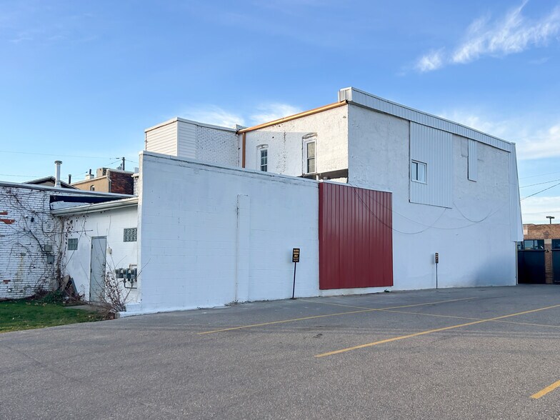 More Photos Of 718 E Mount Morris Rd, Mount Morris Storefront Retail Residential For Sale