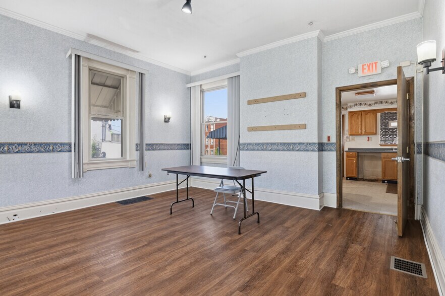 More Photos Of 101 W 9th Ave, Homestead Office For Sale