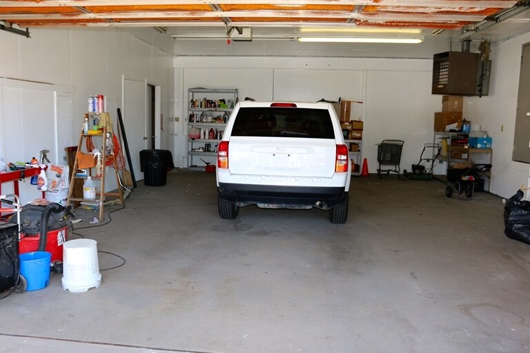 More Photos Of 3897 Wilder Rd, Bay City General Retail For Lease