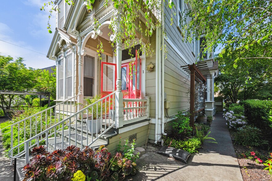 More Photos Of 1645 Main St, Napa Apartments For Sale