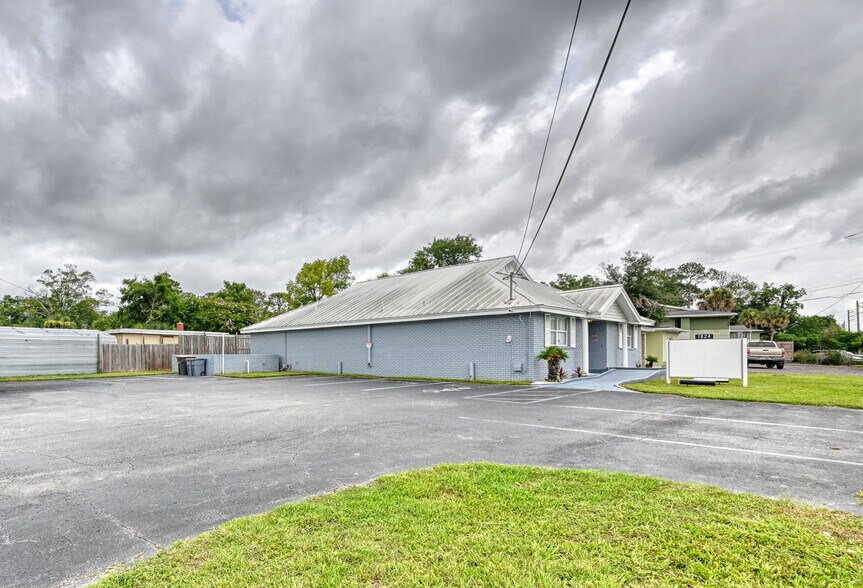 More Photos Of 1824 Blanding Blvd, Jacksonville Medical For Sale