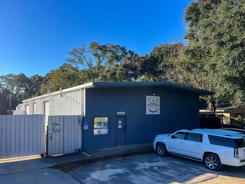 More Photos Of 2339 Truman Ave, Pensacola Service For Sale