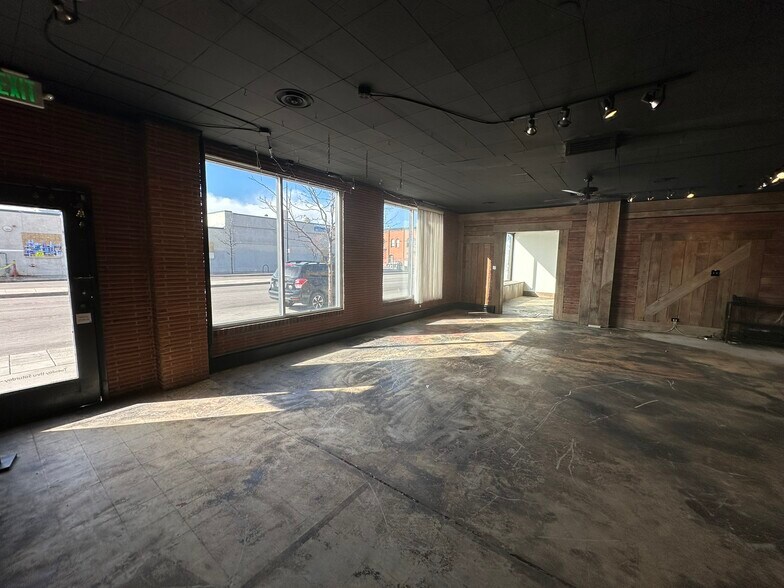 More Photos Of 1820-1824 S Broadway, Denver Storefront For Lease