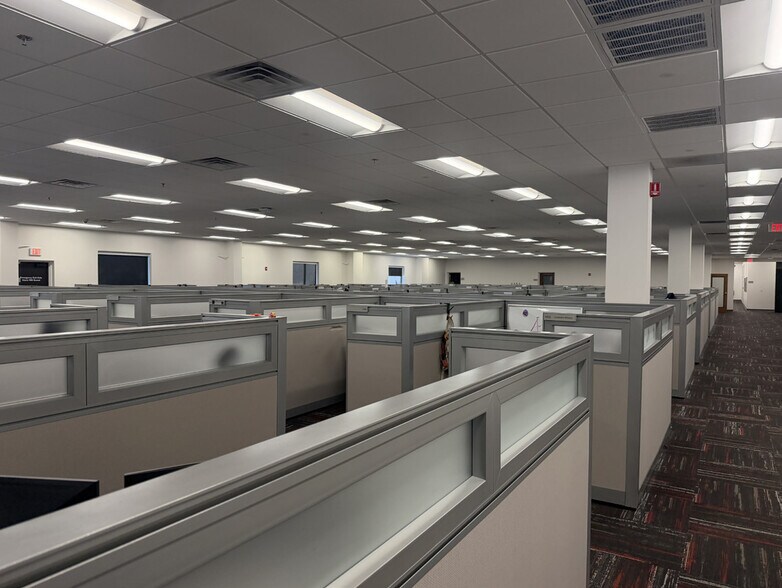 More Photos Of 1511 S Batesville Rd, Greer Unknown For Lease