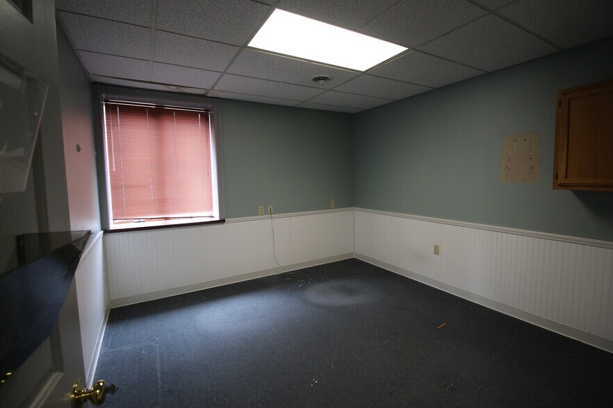 More Photos Of 204 8th st, Lehighton Medical For Sale