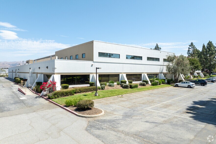 More Photos Of 521 Cottonwood Dr, Milpitas Office For Lease
