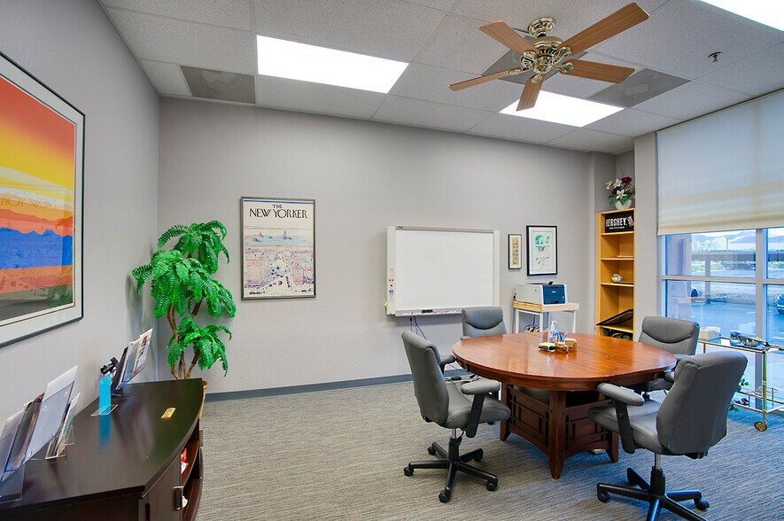 More Photos Of 9777 N 91st St, Scottsdale Office For Sale