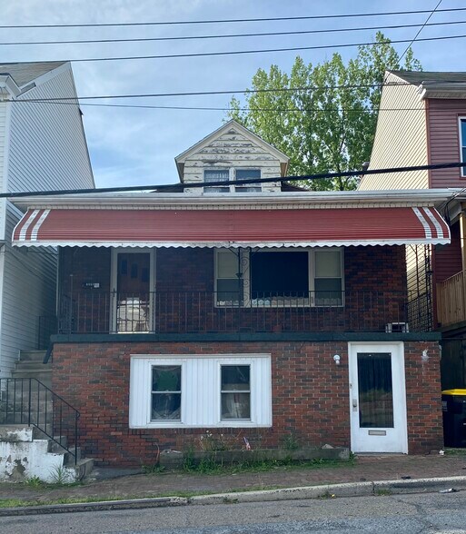More Photos Of 1717 W Market St, Pottsville Apartments For Sale