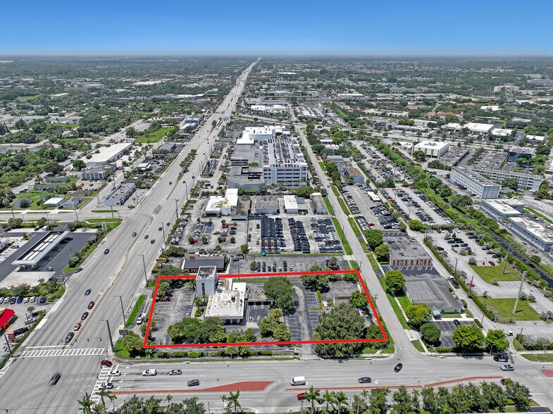 More Photos Of 2701 W Okeechobee Blvd, West Palm Beach Office For Sale