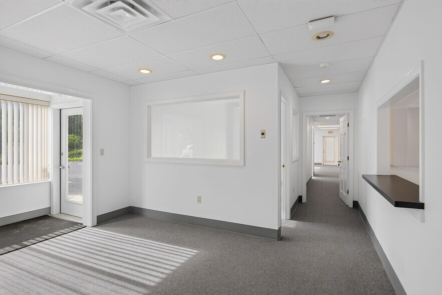 More Photos Of 789 Main St, Great Barrington Medical For Sale