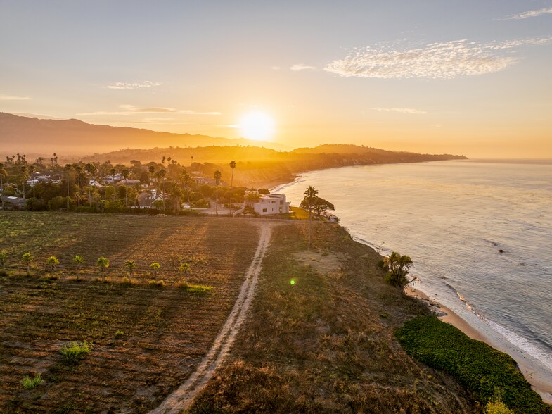 More Photos Of 5295 Shoreline Dr, Santa Barbara Land For Sale