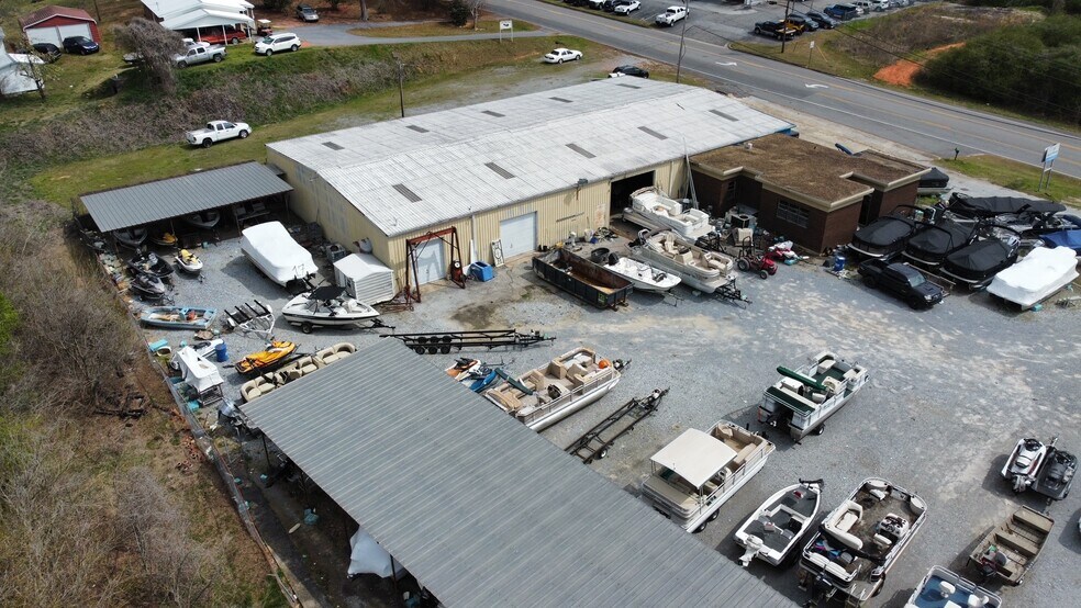 More Photos Of 2190 Cherokee Rd, Alexander City General Retail For Sale