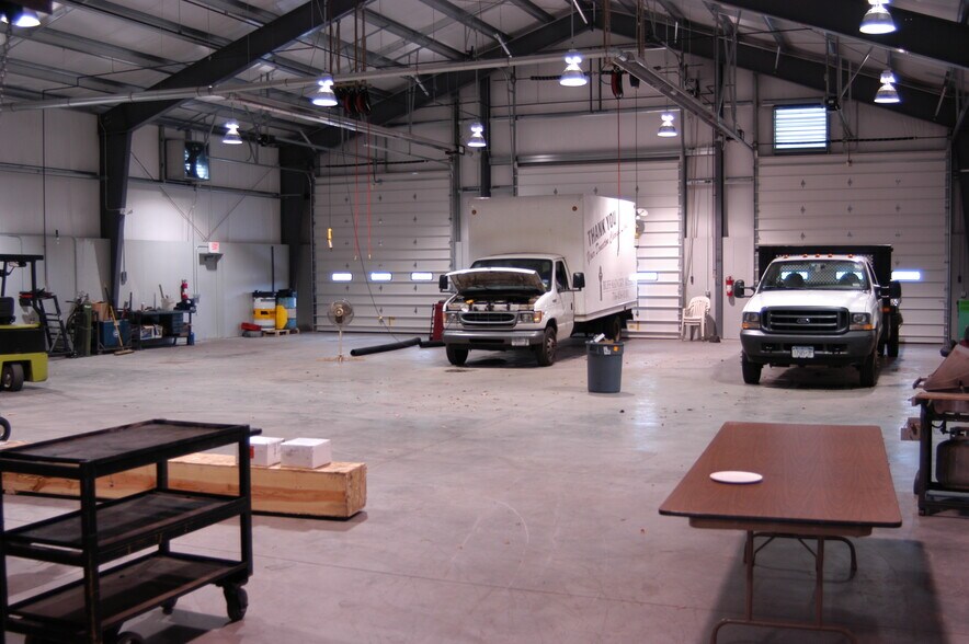 More Photos Of 3788 Broadway St, Cheektowaga Loft Creative Space For Lease
