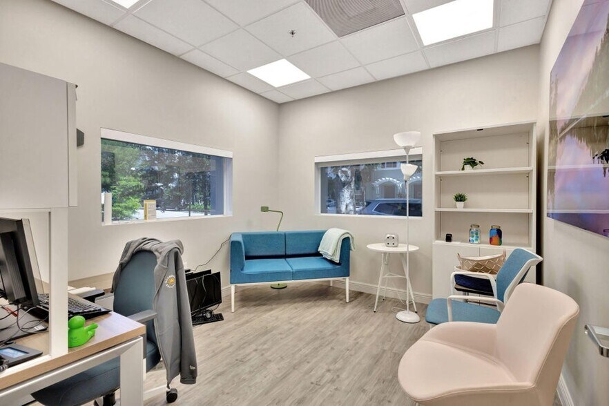 More Photos Of 402 SE 6th Ave, Delray Beach Medical For Sale