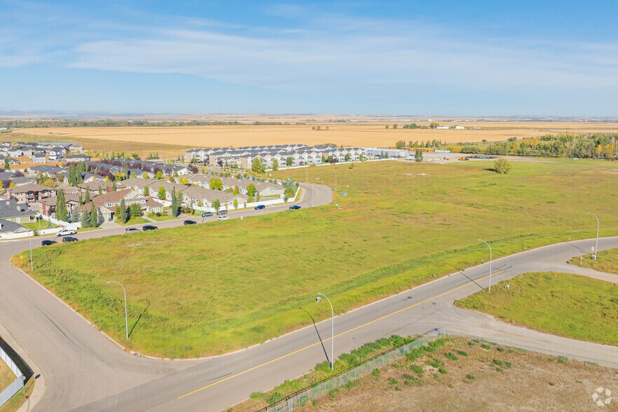 More Photos Of 2110 Helena St SE, High River Land For Sale