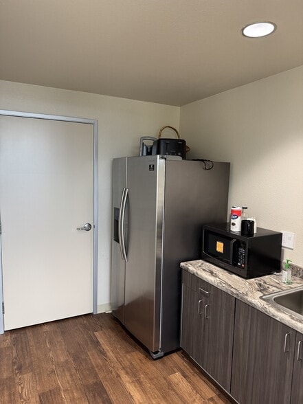 More Photos Of 1802 Foundation Ln, Chico Office For Lease