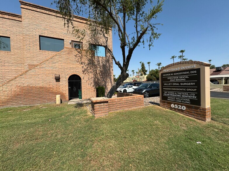 More Photos Of 6520 N 7th Ave, Phoenix Medical For Lease