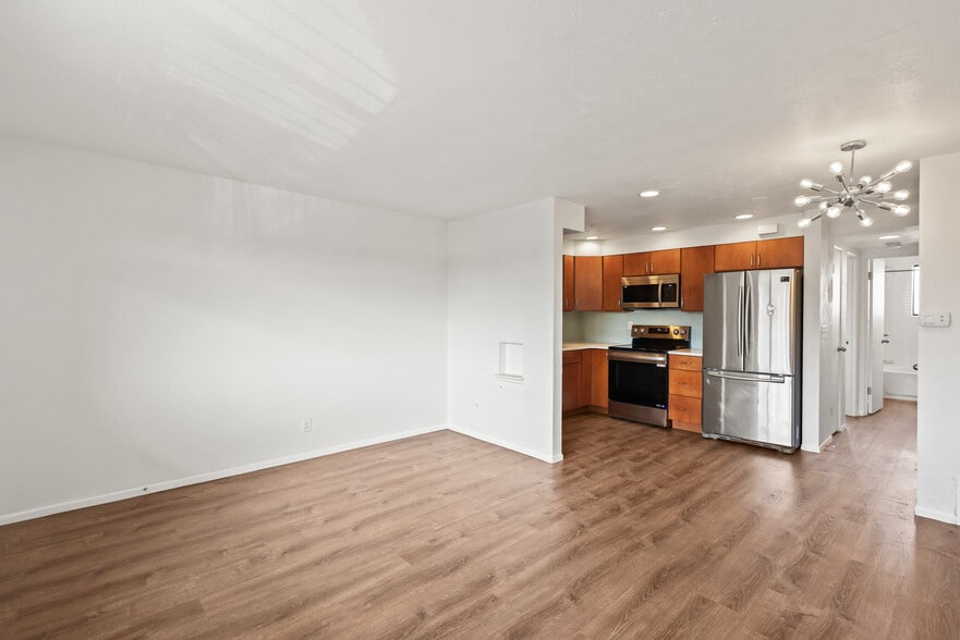 More Photos Of 651 29th St, Denver Apartments For Sale