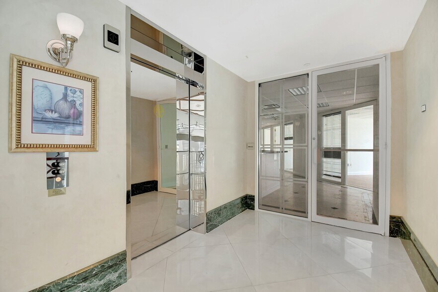 More Photos Of 200 S Andrews Ave, Fort Lauderdale Medical For Sale
