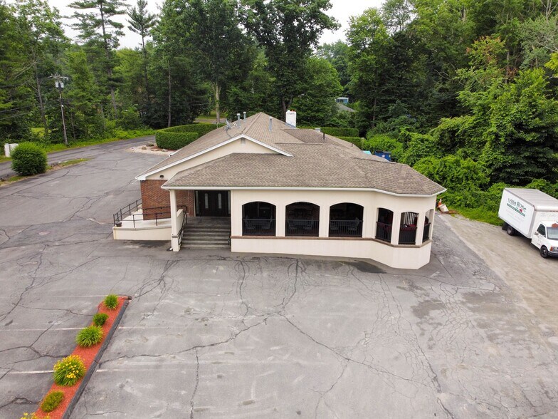 More Photos Of 1428 Center St, Ludlow Restaurant For Sale