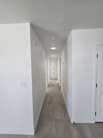 More Photos Of 504 S Jones Blvd, Las Vegas Office For Lease