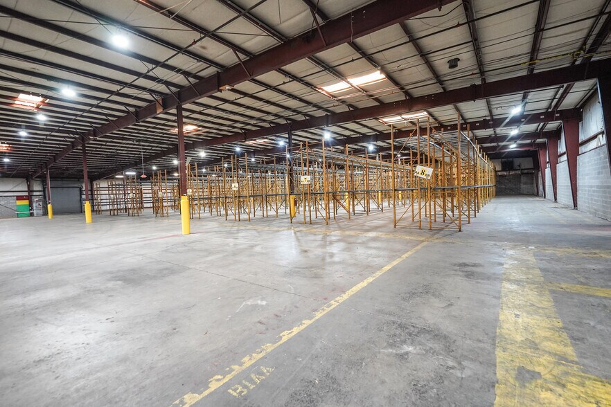 More Photos Of 1145 Hayes Industrial Dr, Marietta Warehouse For Sale