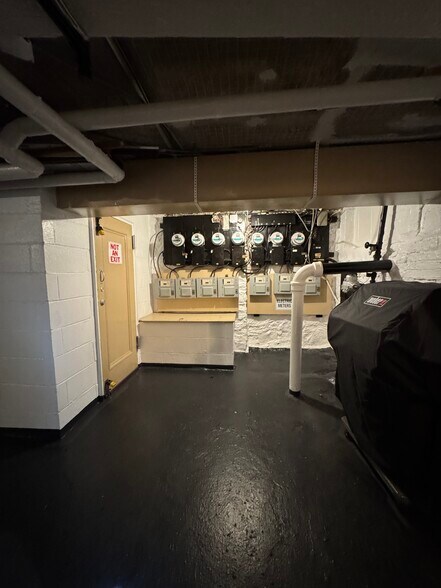 More Photos Of 1707 Stanhope St, Ridgewood Apartments For Sale