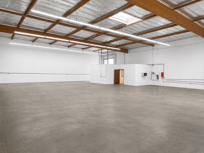 More Photos Of 9400 Burtis St, South Gate Manufacturing For Lease